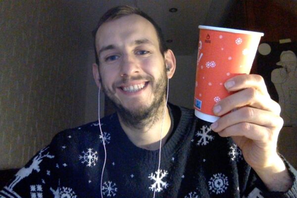 maro kawa moya sweterek